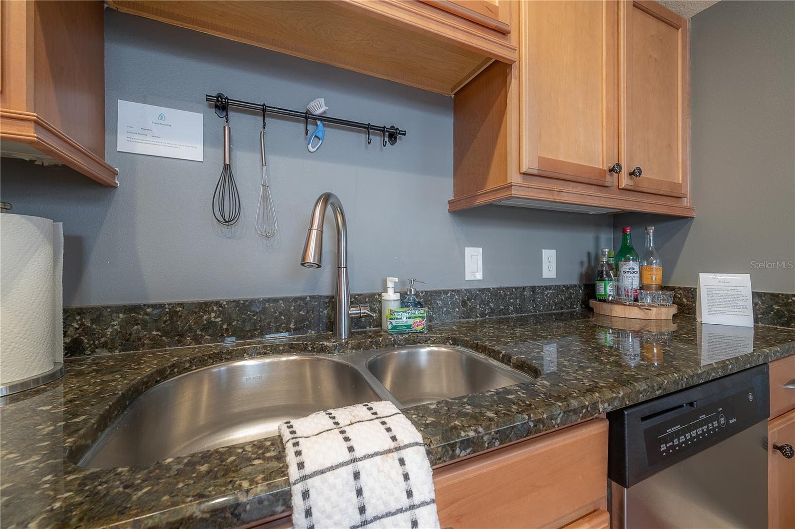 Townhouse at 111 S PACKWOOD AVE #C, TAMPA, photo 10 of 30