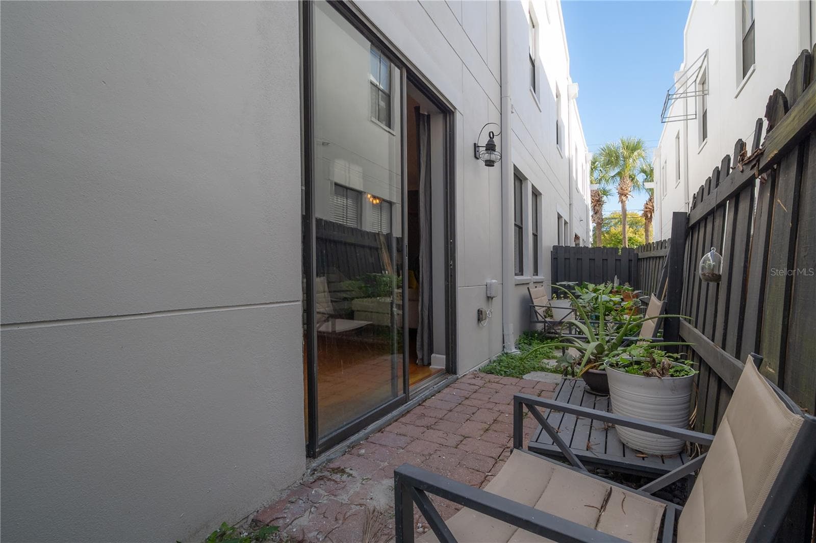 Townhouse at 111 S PACKWOOD AVE #C, TAMPA, photo 13 of 30