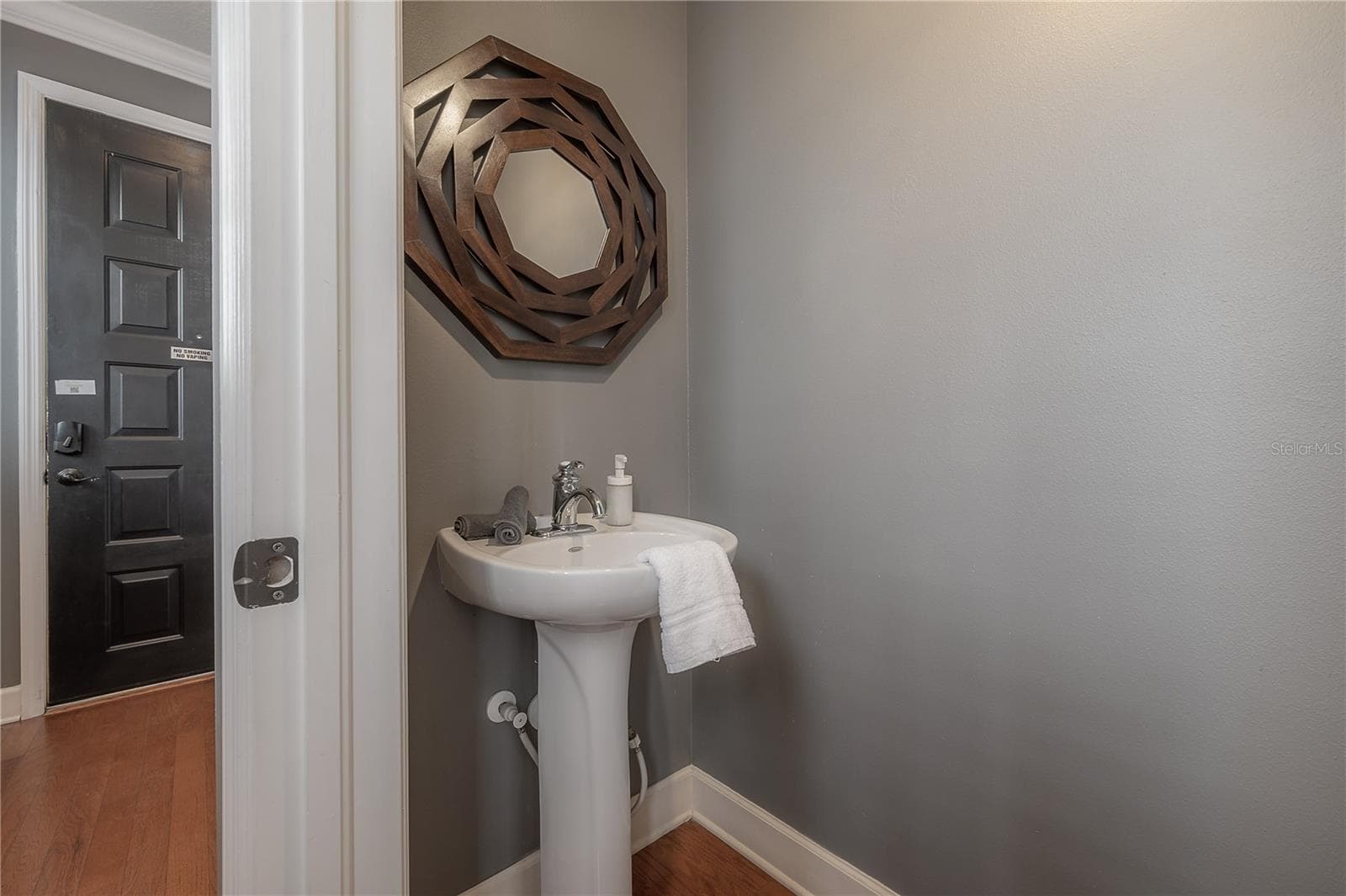 Townhouse at 111 S PACKWOOD AVE #C, TAMPA, photo 17 of 30