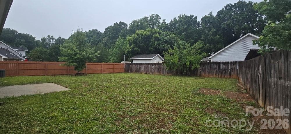Single Family Residence at 5751 Justins Forest Drive, Charlotte, photo 3 of 21