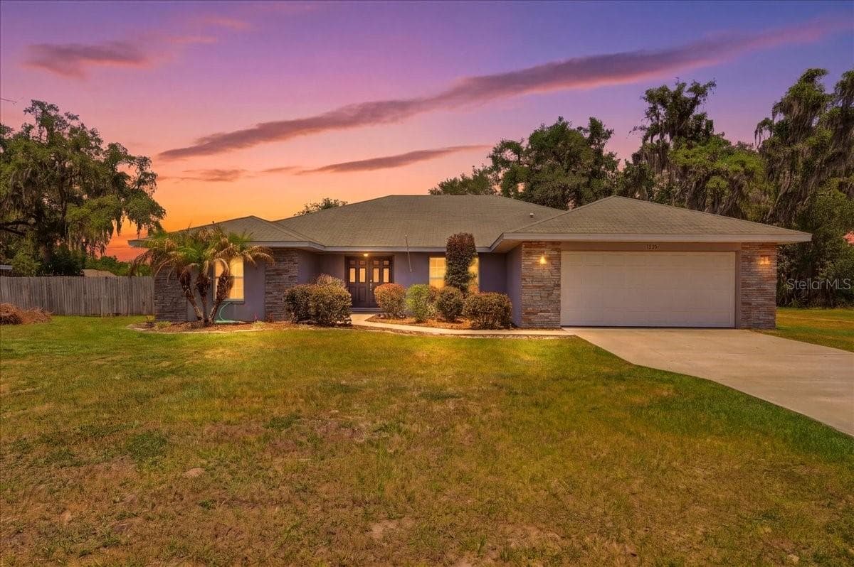 Single Family Residence at 1233 PARKER RD, LAKELAND, photo 2 of 54
