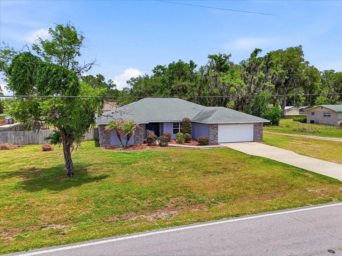 Single Family Residence at 1233 PARKER RD, LAKELAND, photo 3 of 54