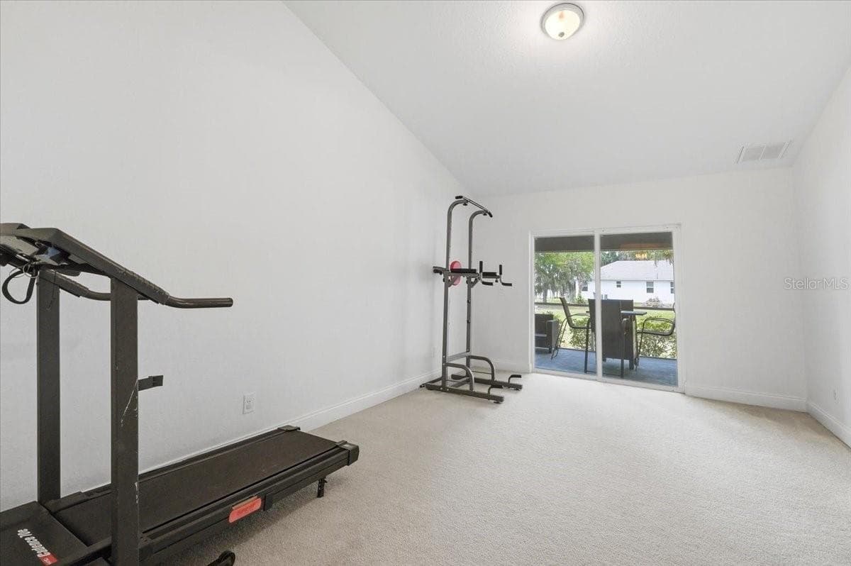Den or 5th Bedroom - 1233 PARKER RD, LAKELAND