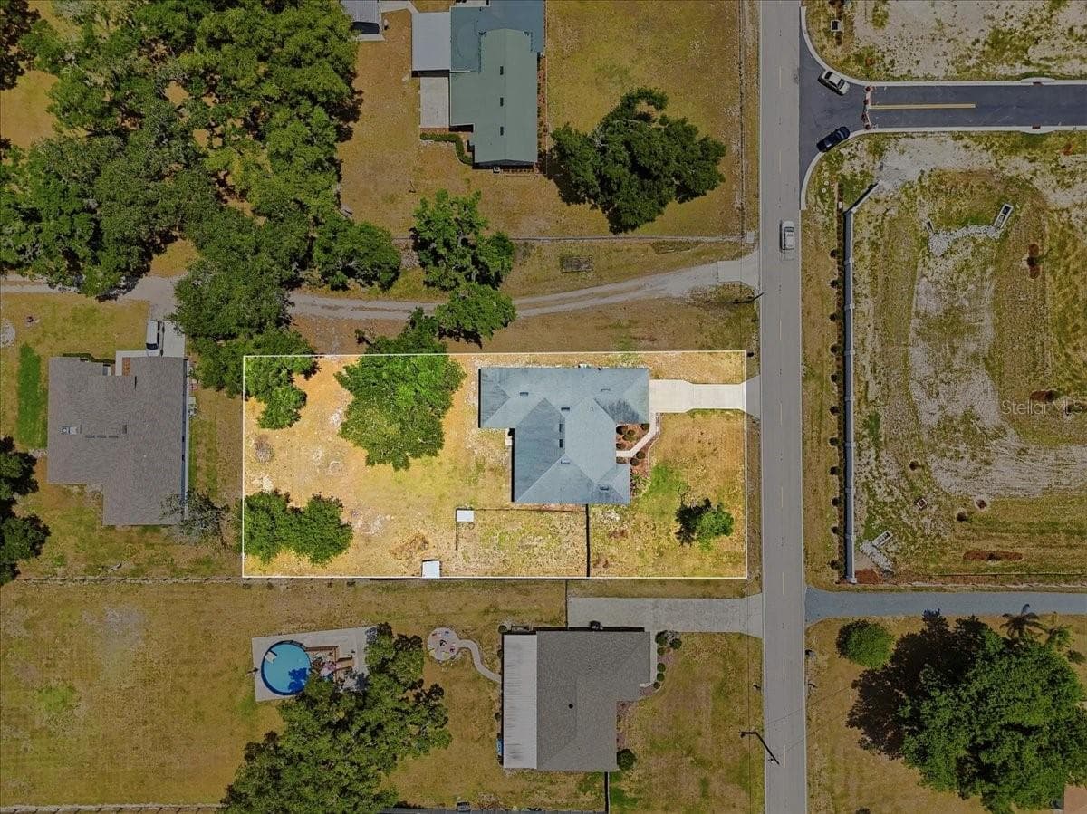 Single Family Residence at 1233 PARKER RD, LAKELAND, photo 53 of 54