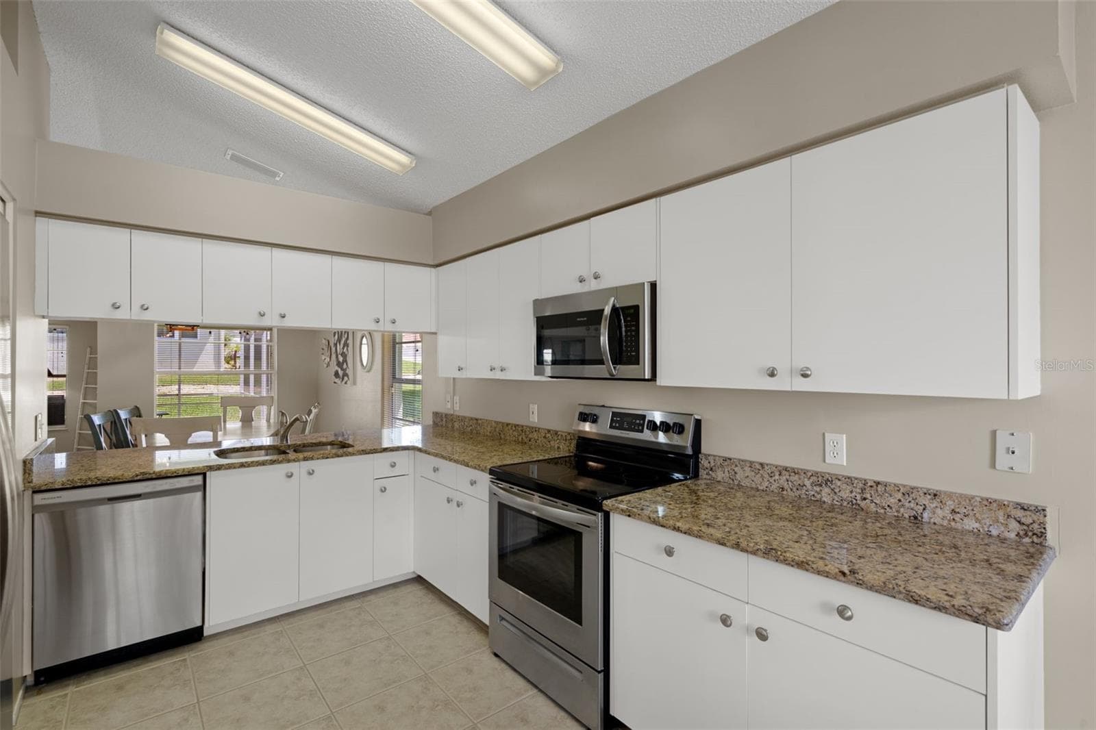 Villa at 7483 BRIDGEWATER LN, SPRING HILL, photo 15 of 90