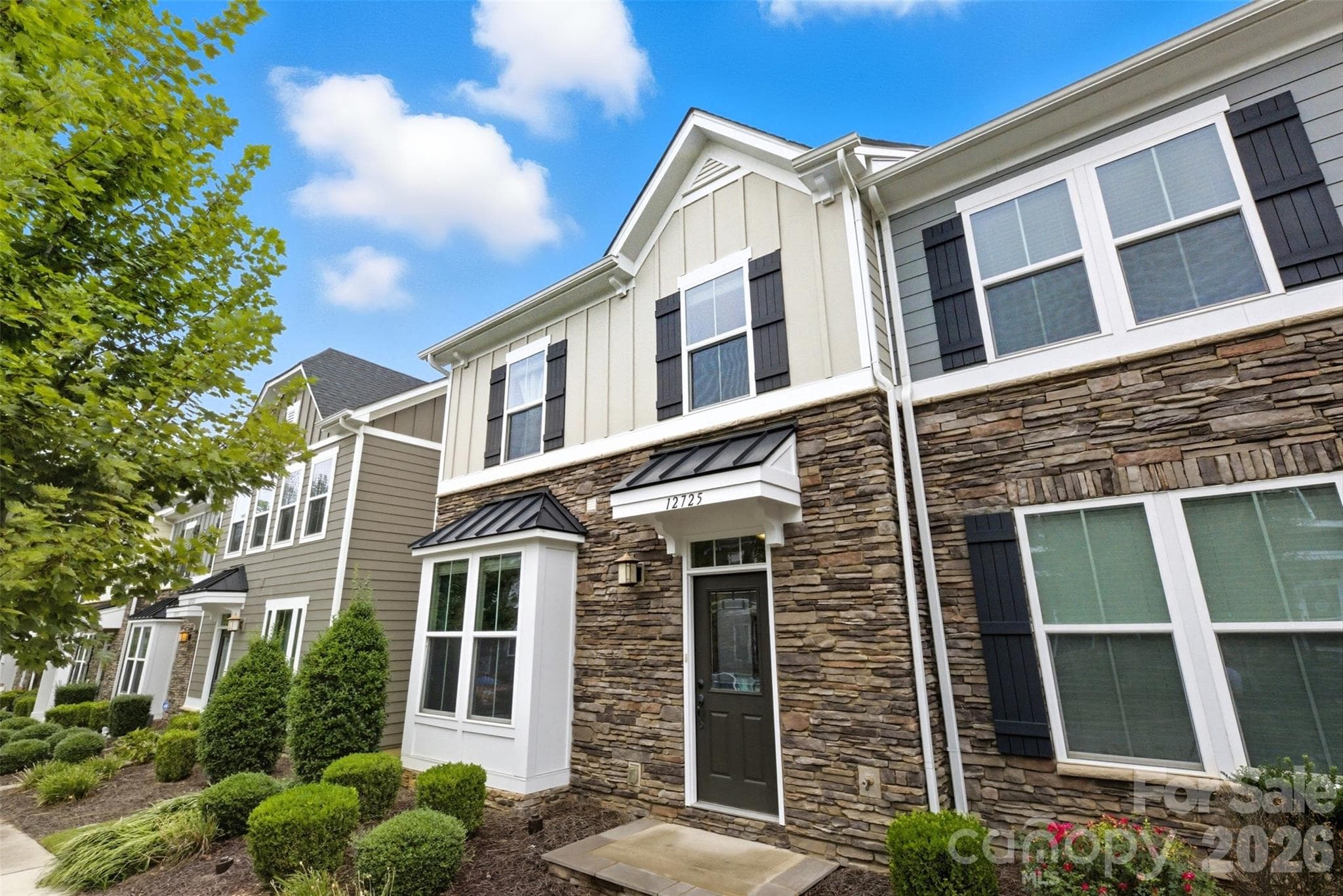 Townhouse at Huntersville, photo 4 of 27
