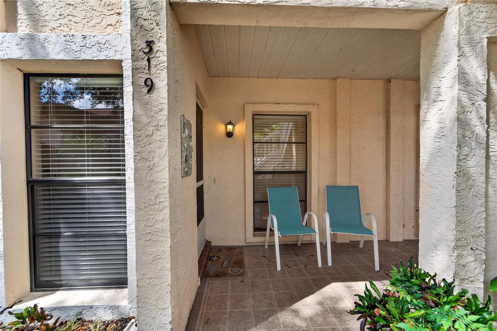 Condominium at 319 KNOTTWOOD CT #2, SUN CITY CENTER, photo 3 of 54