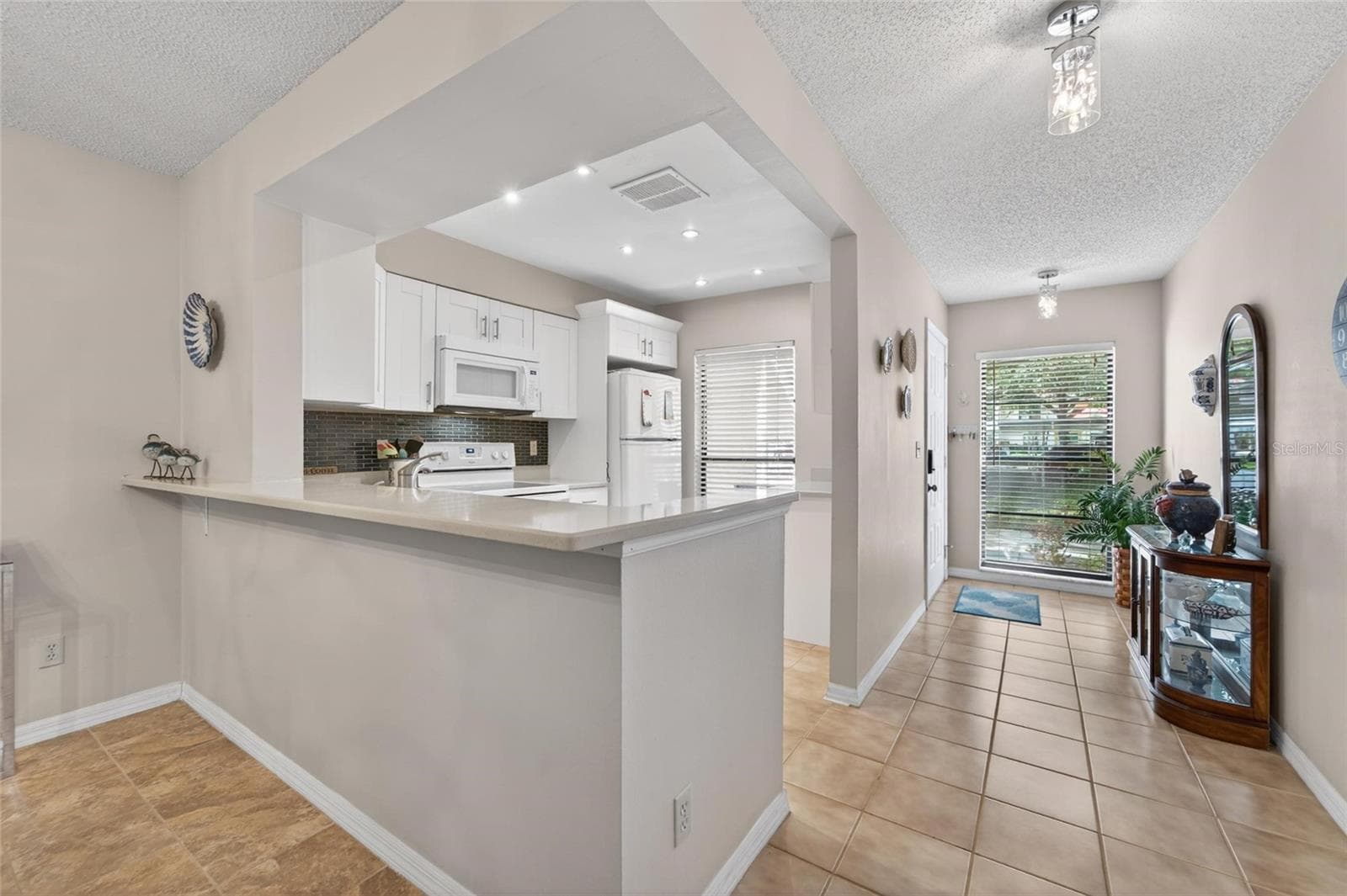 Condominium at 319 KNOTTWOOD CT #2, SUN CITY CENTER, photo 8 of 54