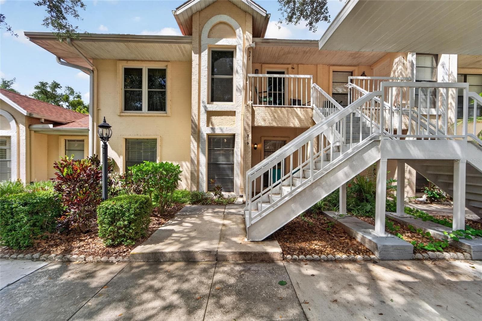Condominium at 319 KNOTTWOOD CT #2, SUN CITY CENTER, photo 38 of 54