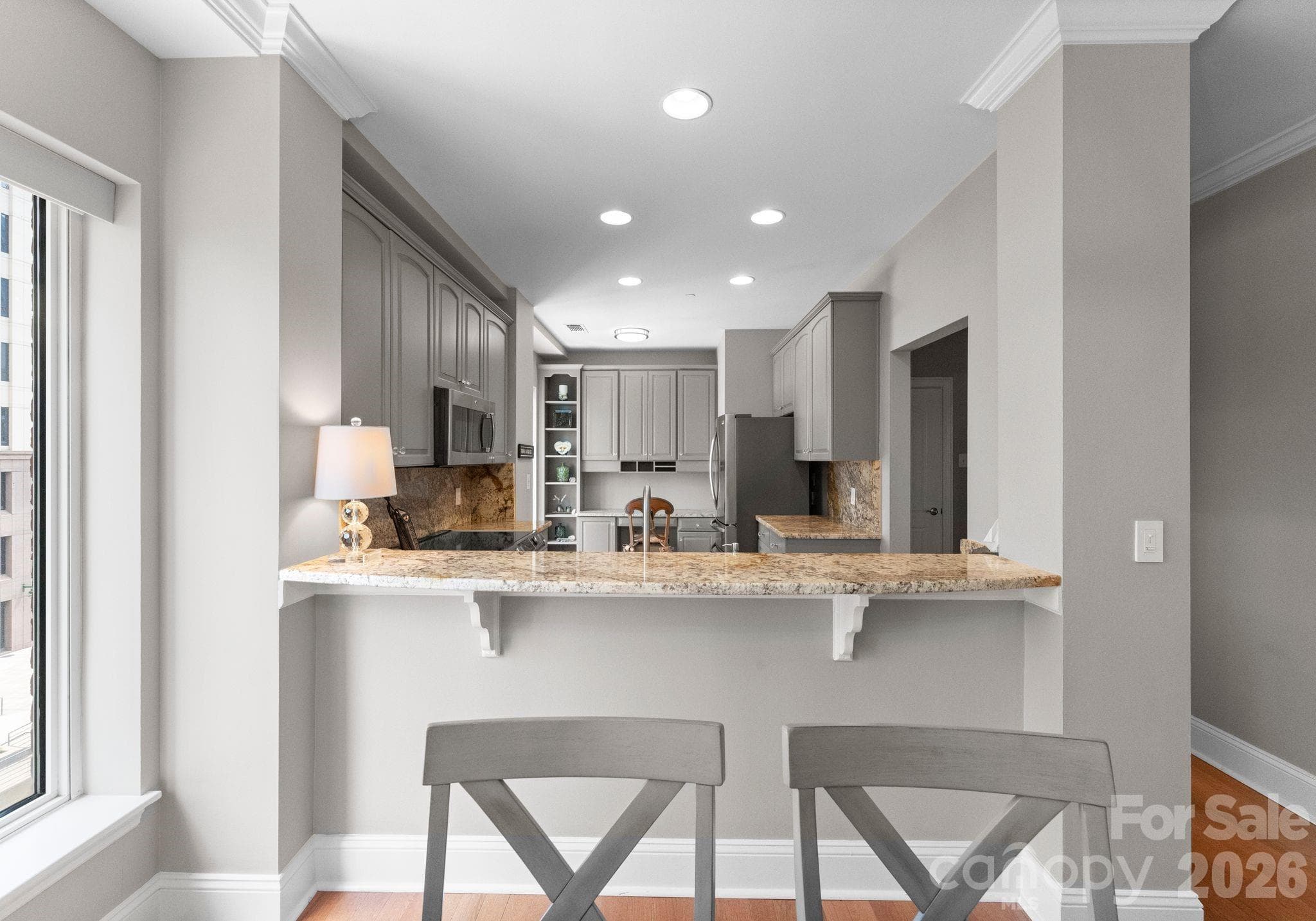 Breakfast Bar - Charlotte