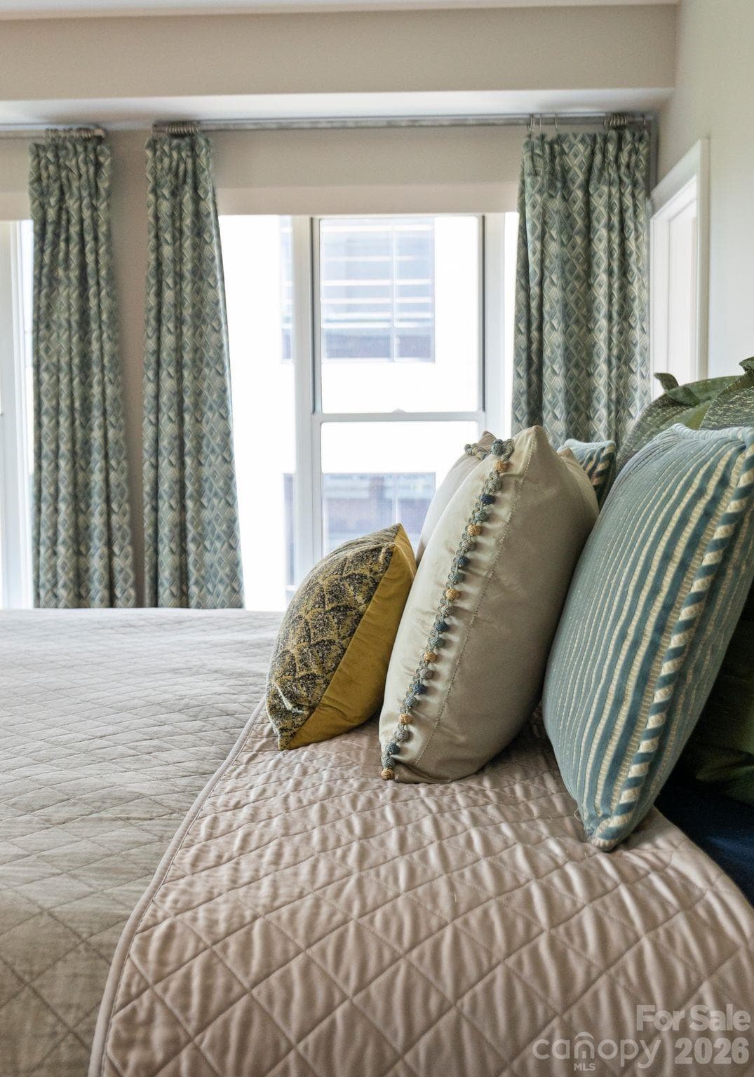 Condominium at Charlotte, photo 25 of 45