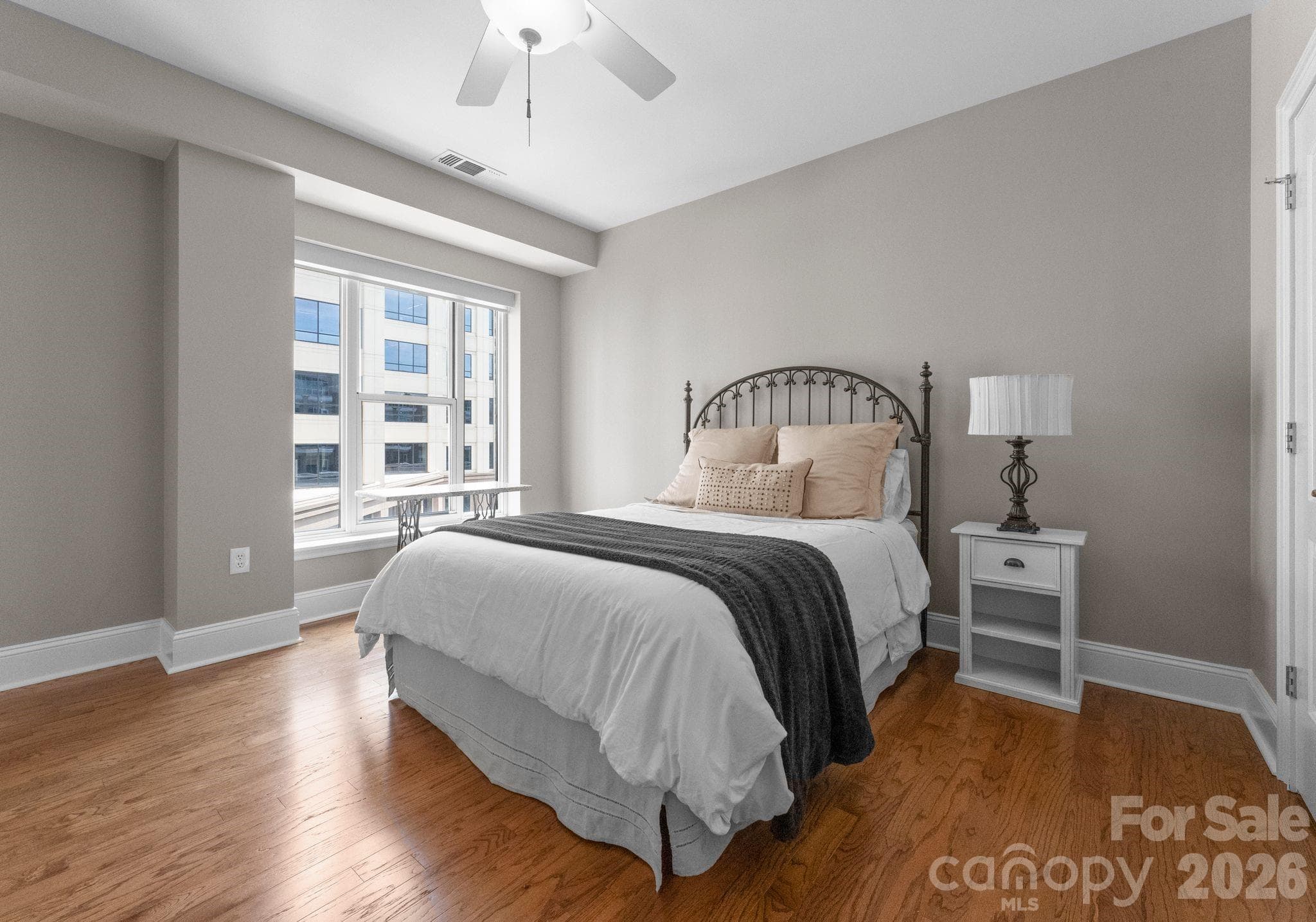 Guest Bedroom - Charlotte