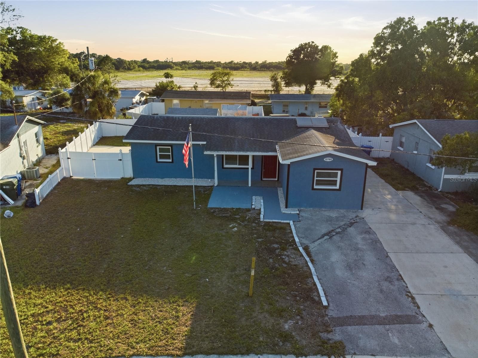 Single Family Residence at 12760 118TH ST, LARGO, photo 3 of 48