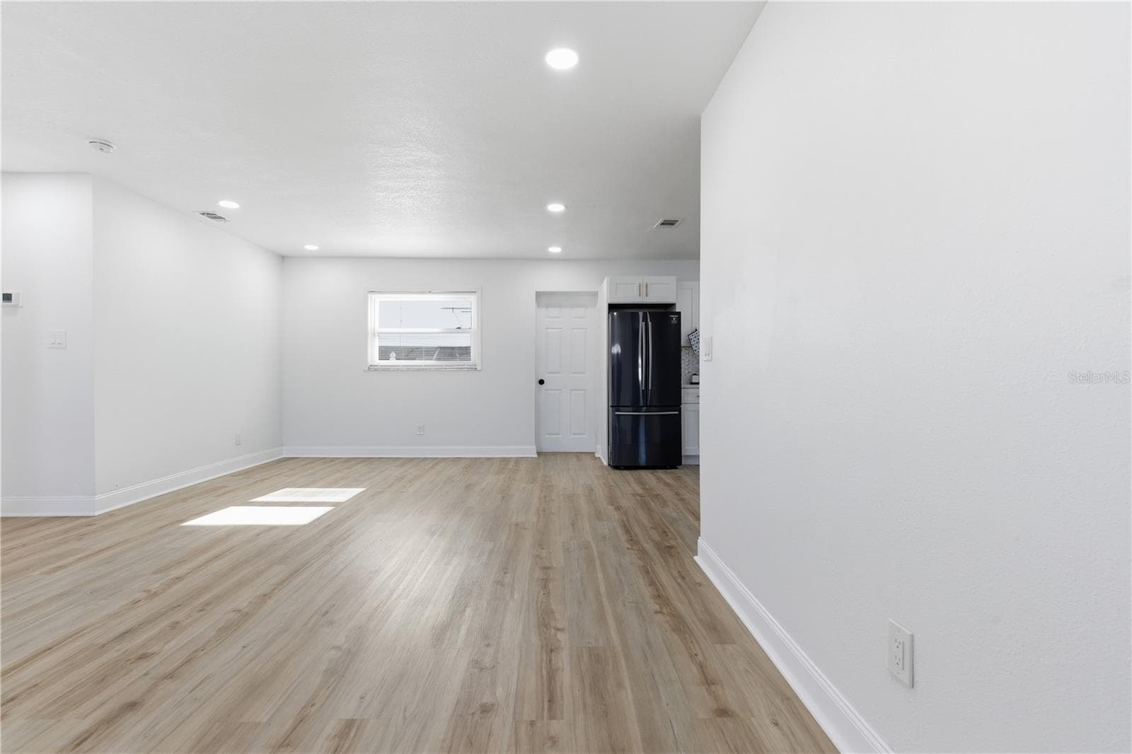 Single Family Residence at 12760 118TH ST, LARGO, photo 5 of 48