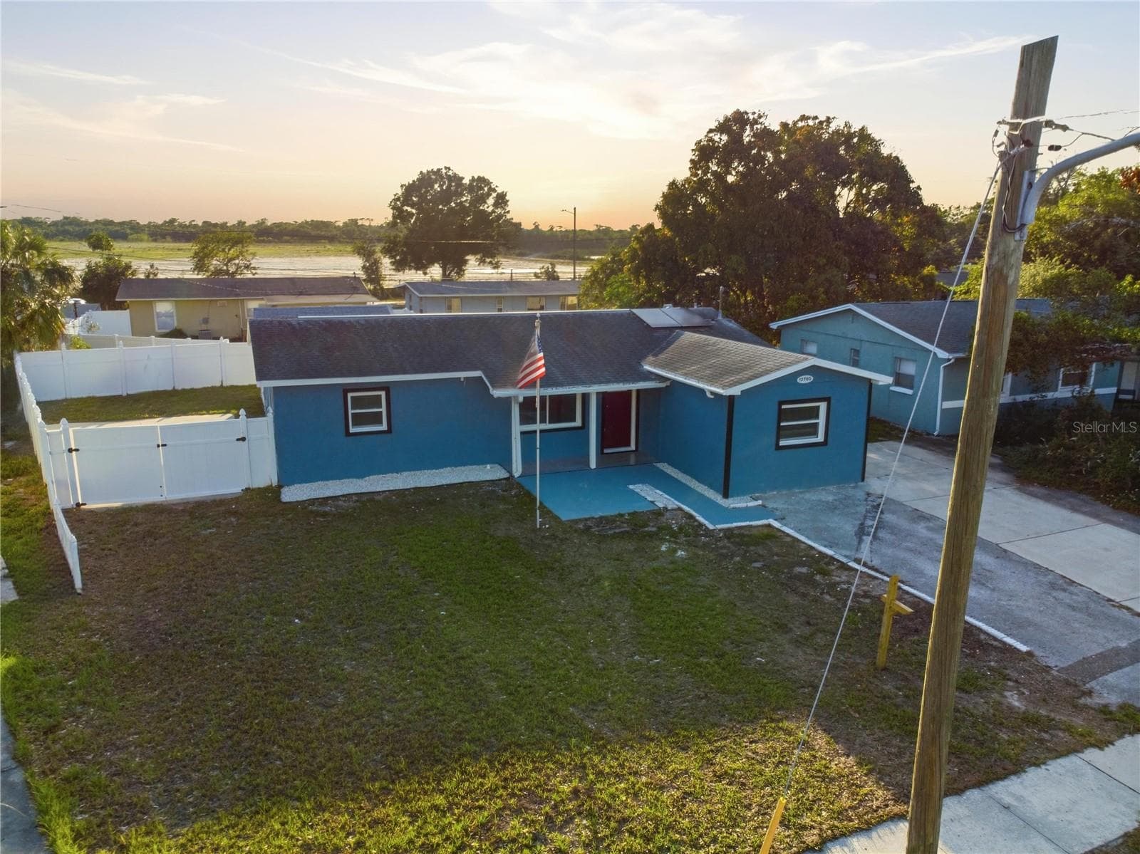 Single Family Residence at 12760 118TH ST, LARGO, photo 38 of 48