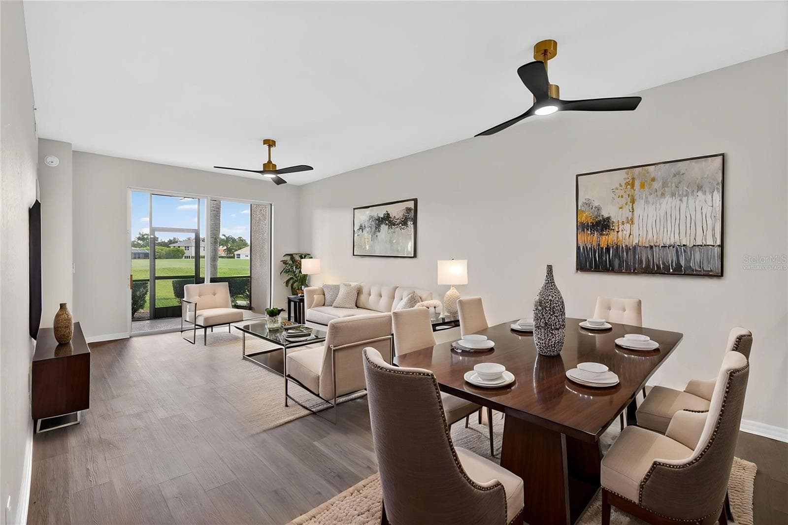 Virtually Staged - 915 FAIRWAYCOVE LN #101, BRADENTON