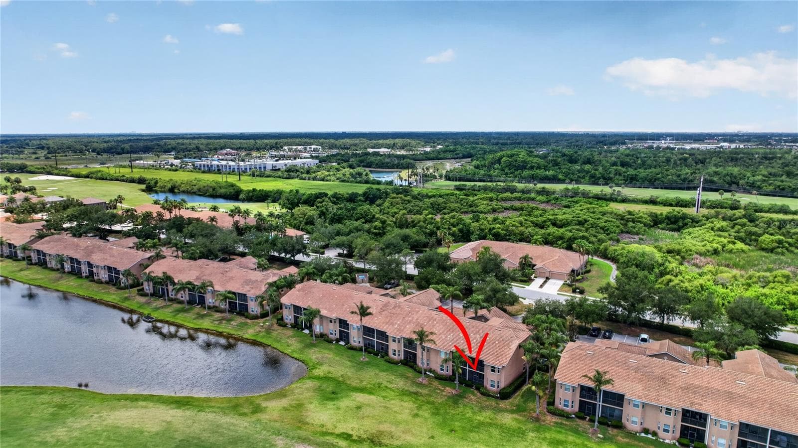 Condominium at 915 FAIRWAYCOVE LN #101, BRADENTON, photo 52 of 67