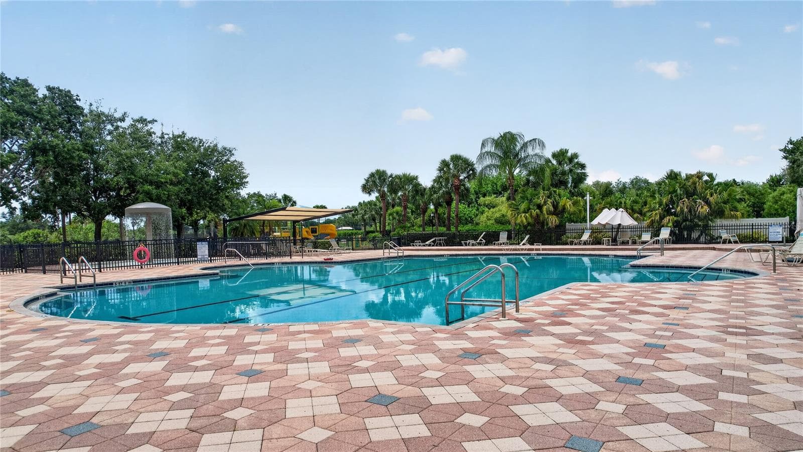 Condominium at 915 FAIRWAYCOVE LN #101, BRADENTON, photo 59 of 67