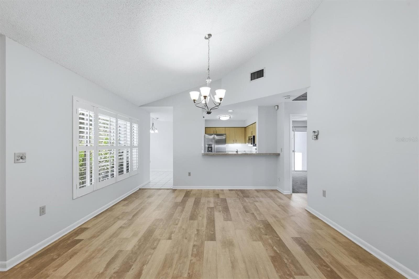 Condominium at 6420 CARRINGTON CIR #35, SARASOTA, photo 9 of 38