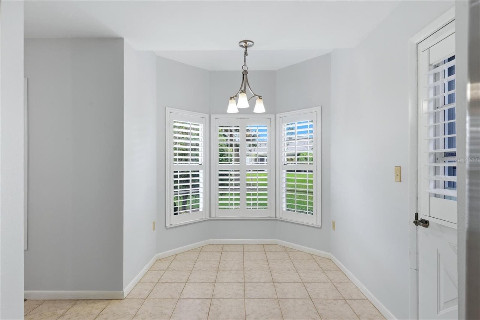 Condominium at 6420 CARRINGTON CIR #35, SARASOTA, photo 16 of 38