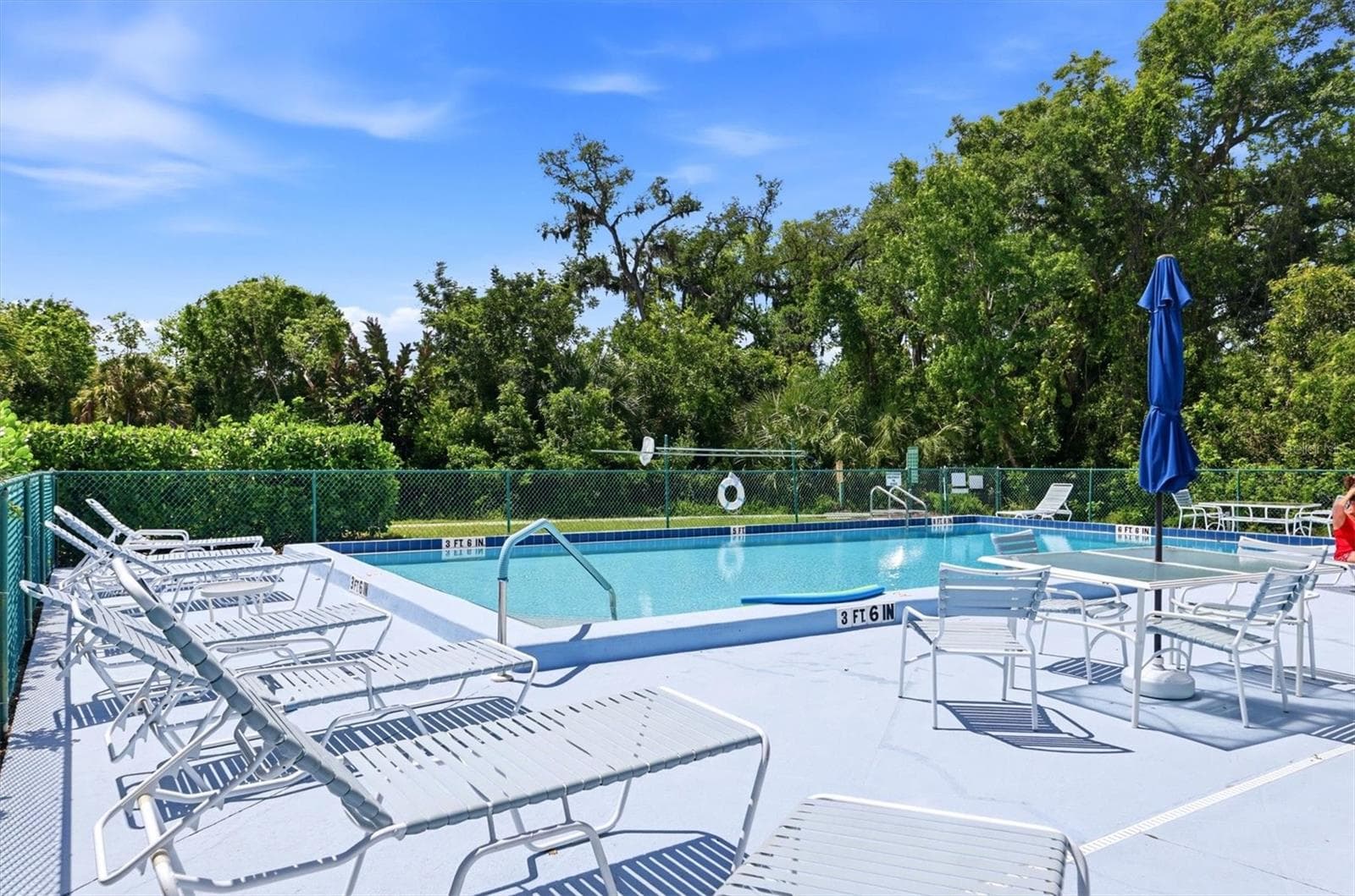 Condominium at 6420 CARRINGTON CIR #35, SARASOTA, photo 33 of 38