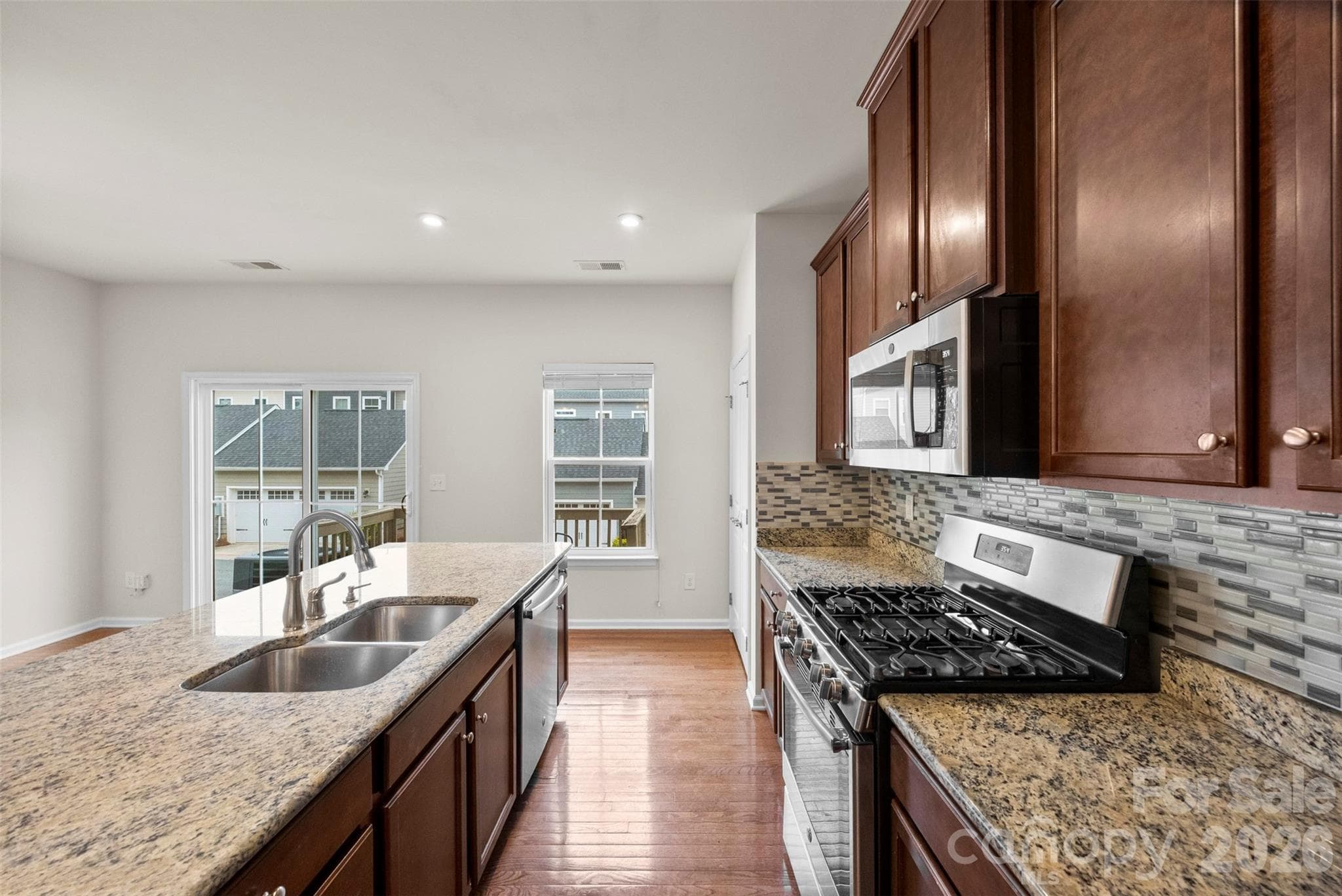Townhouse at 11753 Blessington Road, Huntersville, photo 14 of 34