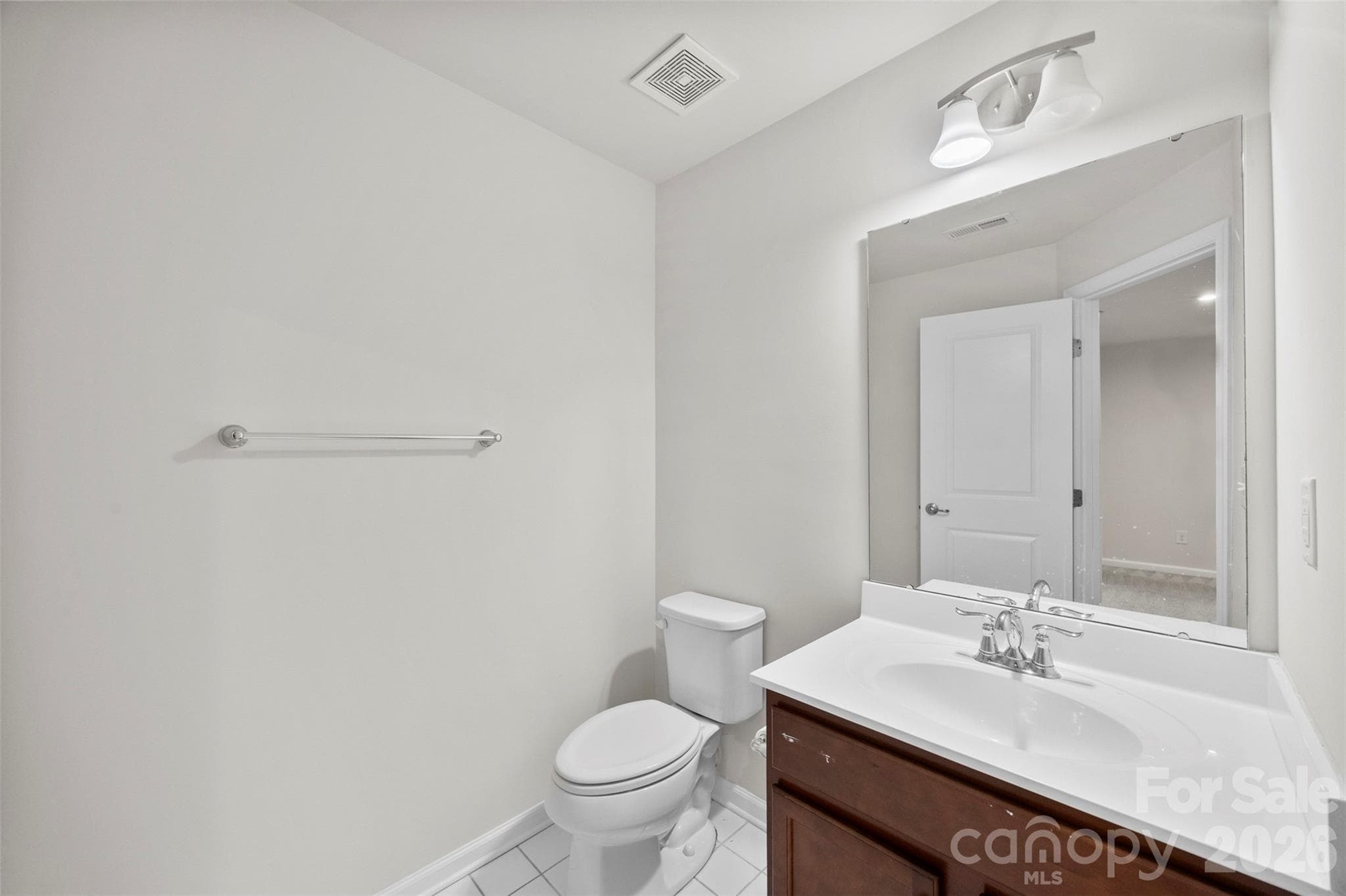 Townhouse at 11753 Blessington Road, Huntersville, photo 29 of 34