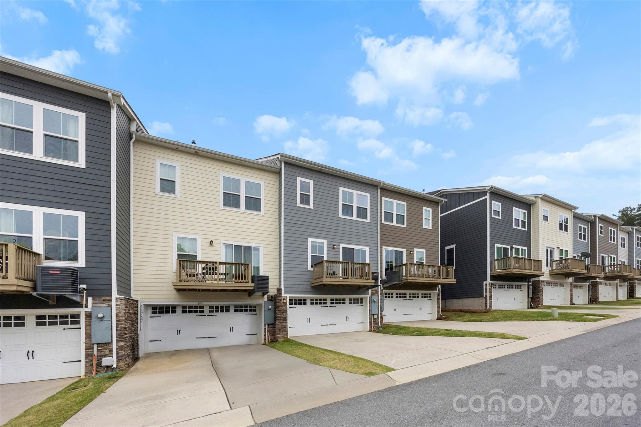 Townhouse at 11753 Blessington Road, Huntersville, photo 34 of 34