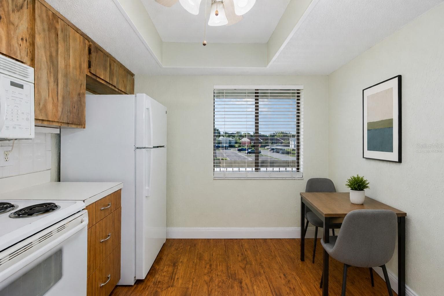 virtually staged - 130 NANCY DR #37, OLDSMAR