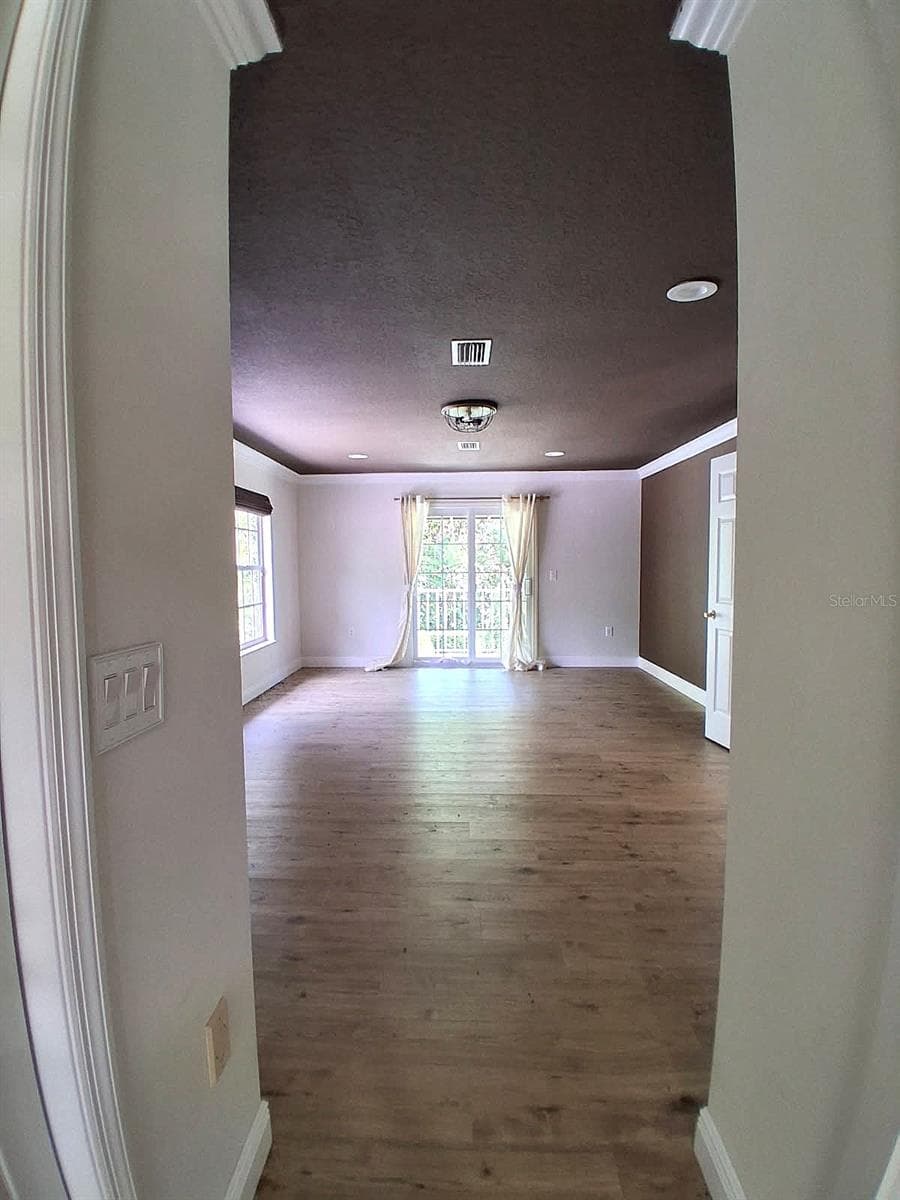 2nd floor Master. New Flooring. New Impact Sliders out to Large 2nd Floor Balcony. Plenty of Natural Light. Large room with beautiful En Suite Bathroom and 2 walk in Closets - 3171 DICK WILSON DR, SARASOTA