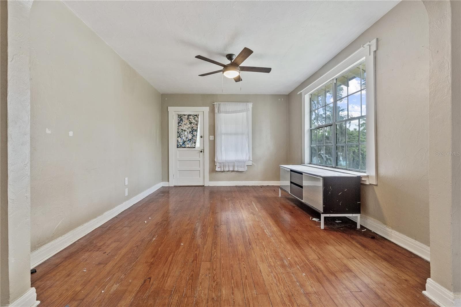 Duplex at 5914 N OLA AVE, TAMPA, photo 4 of 22