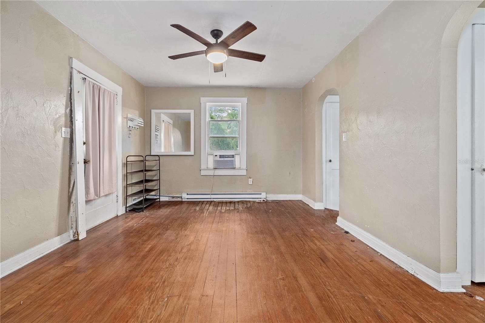Duplex at 5914 N OLA AVE, TAMPA, photo 5 of 22