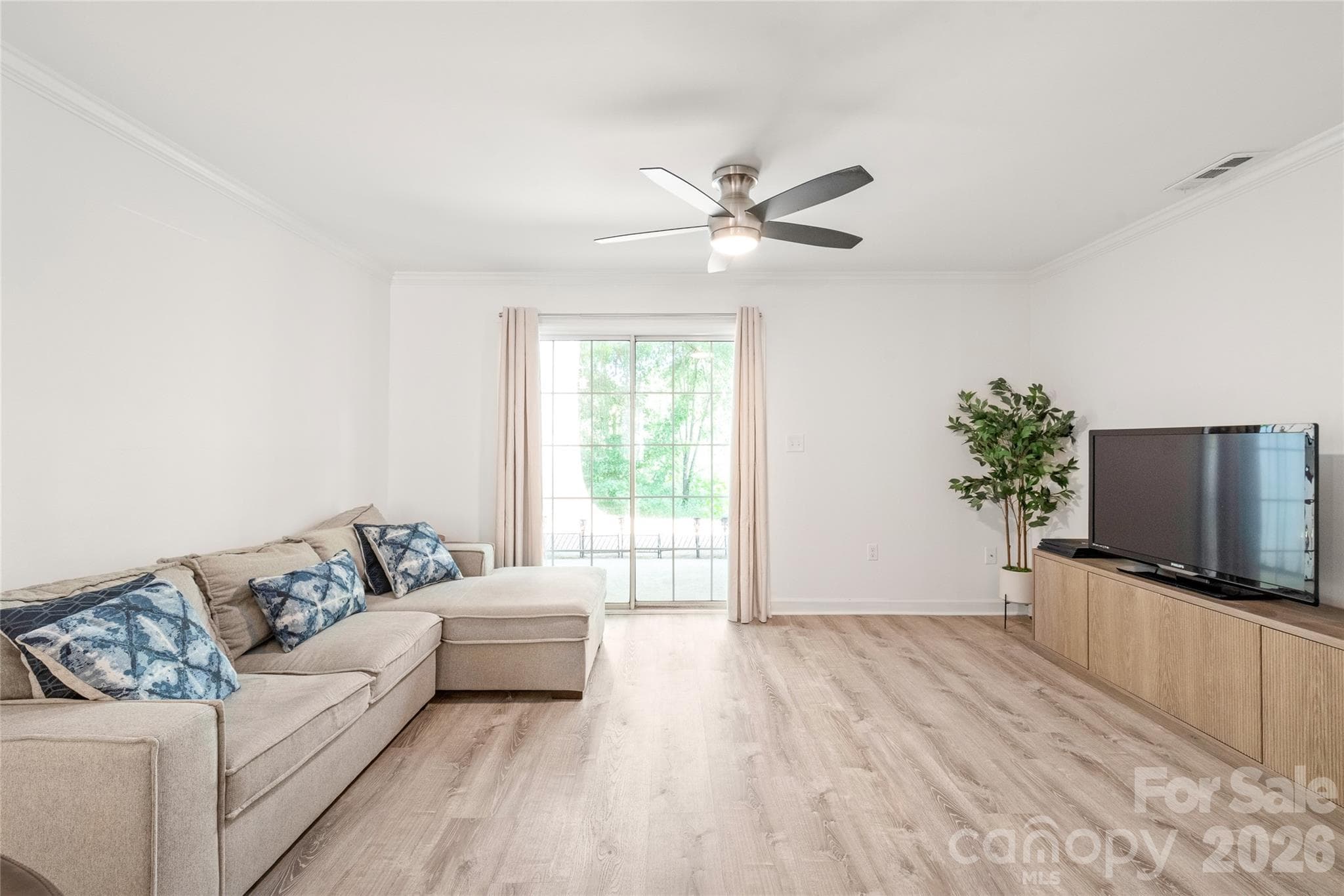 Condominium at Fort Mill, photo 2 of 26
