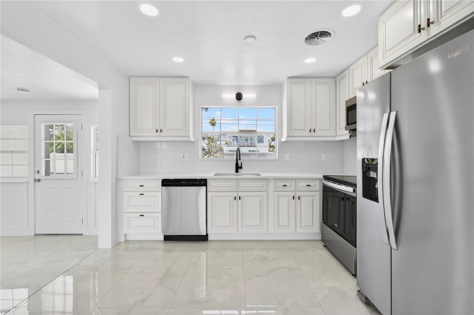 Single Family Residence at 260 42ND AVE, ST PETE BEACH, photo 12 of 38