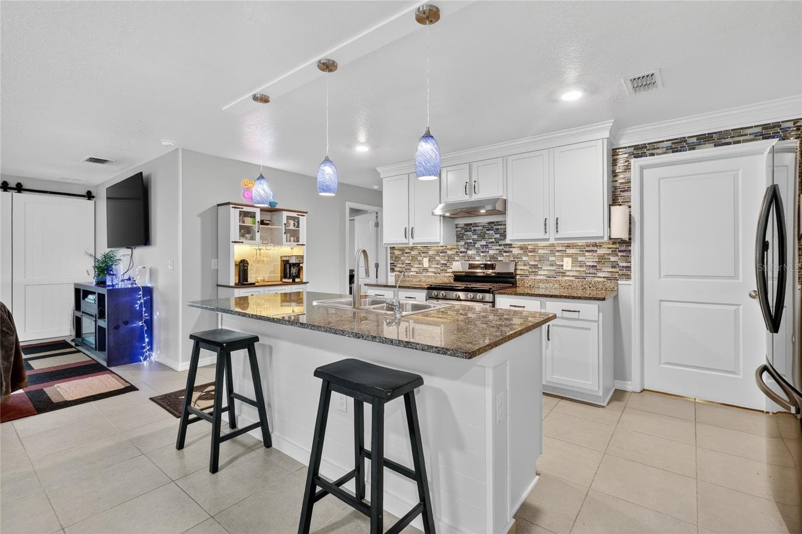 Single Family Residence at 440 OLIVE CONCH ST, RUSKIN, photo 17 of 59