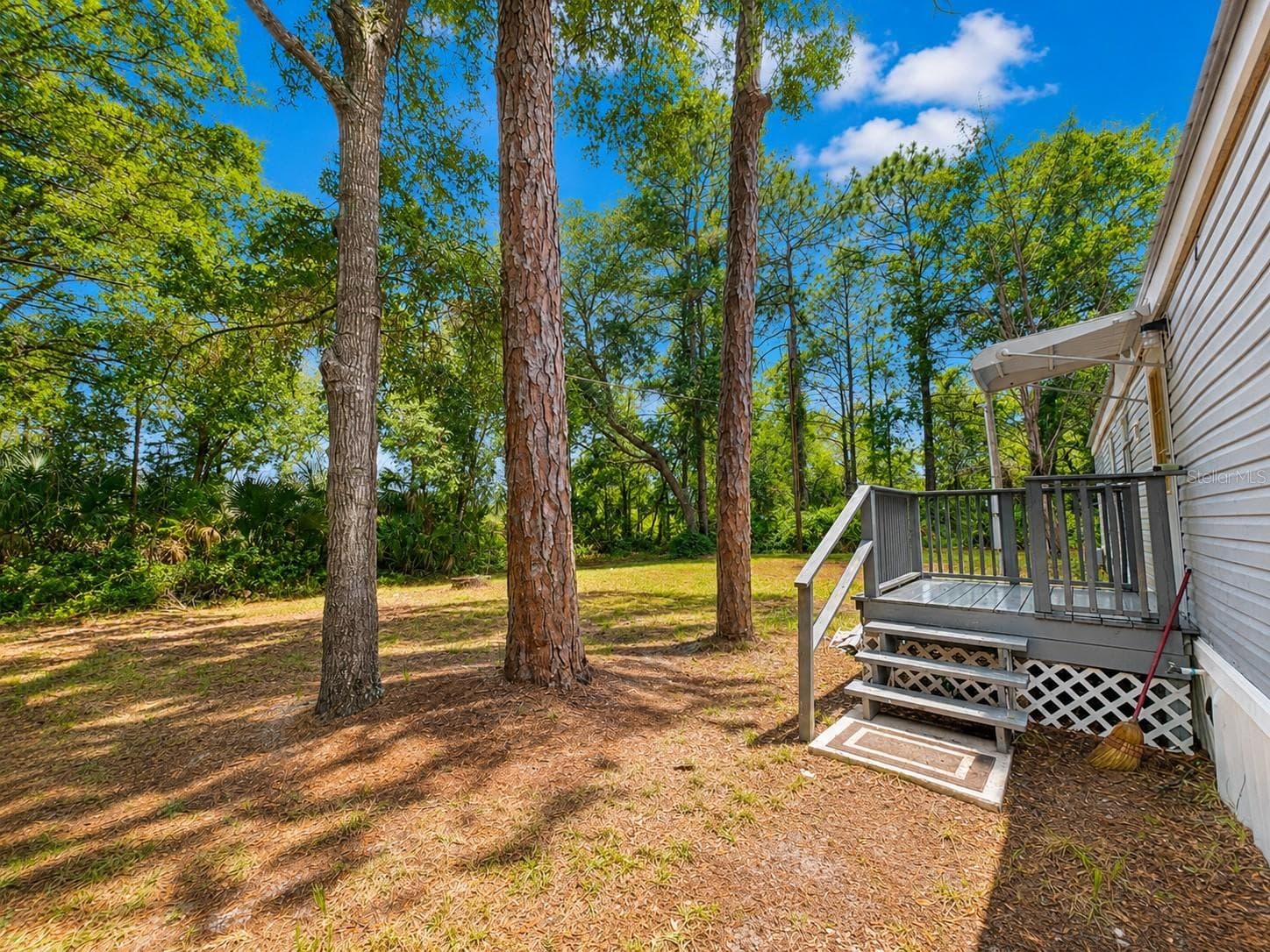 Manufactured Home at 8588 W WINGS LN, CRYSTAL RIVER, photo 4 of 26