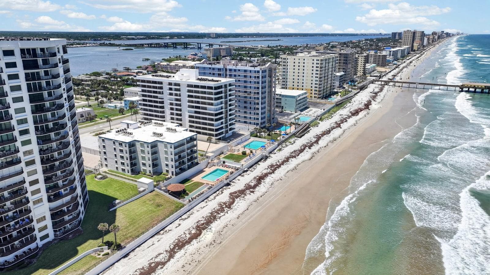 Condominium at 3747 S ATLANTIC AVE #2020, DAYTONA BEACH, photo 28 of 32