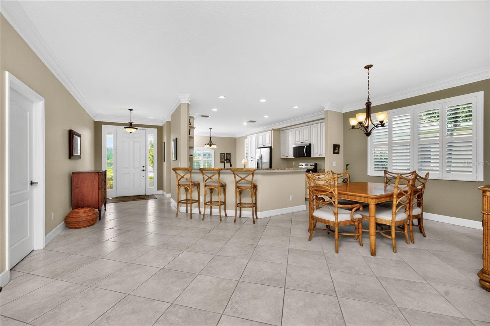Single Family Residence at 413 TOMOKA DR, ENGLEWOOD, photo 10 of 99