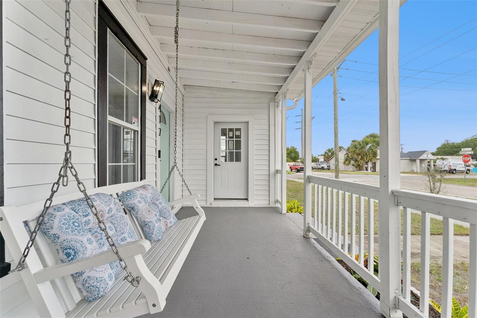 Single Family Residence at 417 W 6TH ST, SANFORD, photo 3 of 49