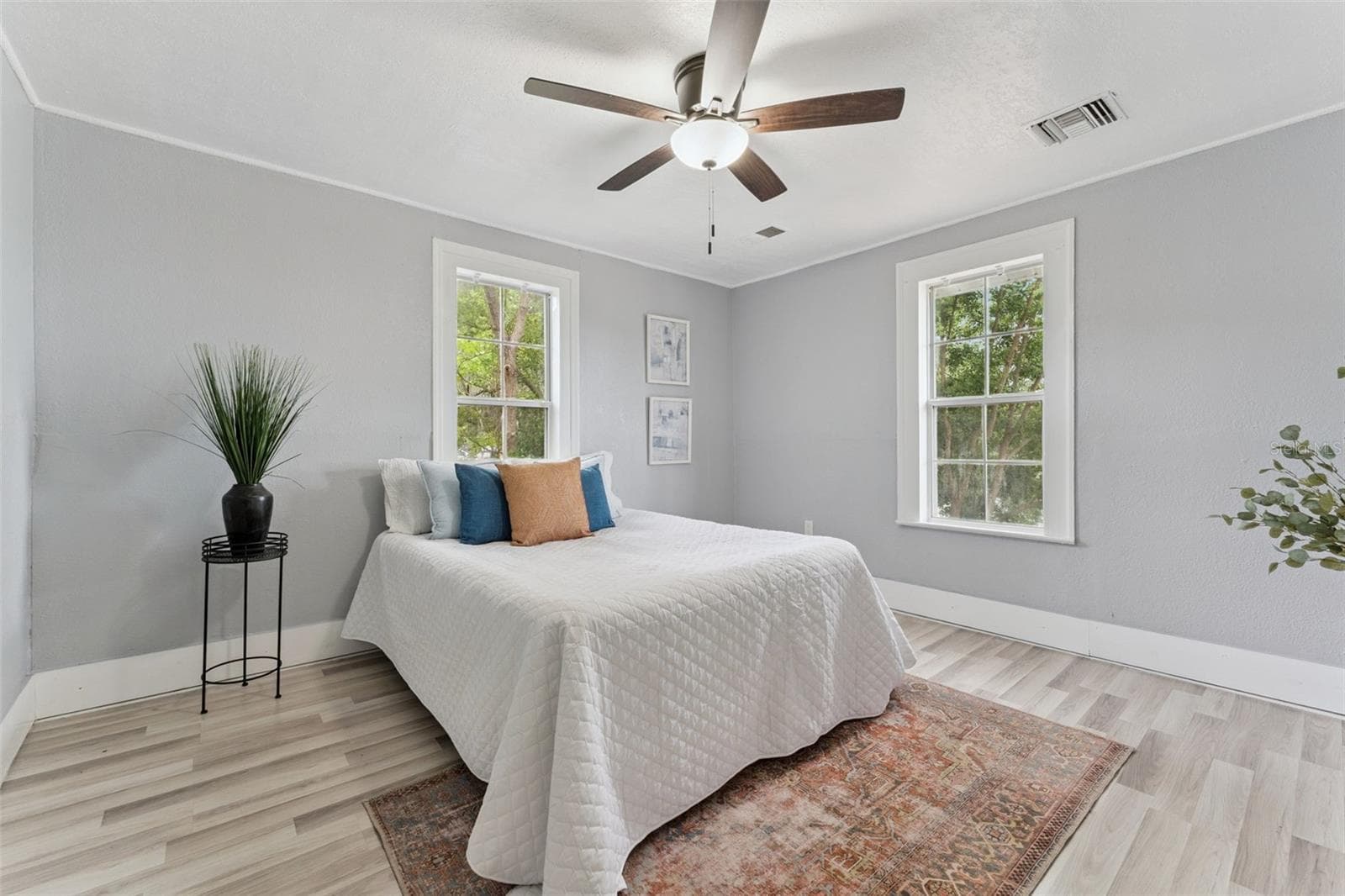 Primary bedroom - 417 W 6TH ST, SANFORD