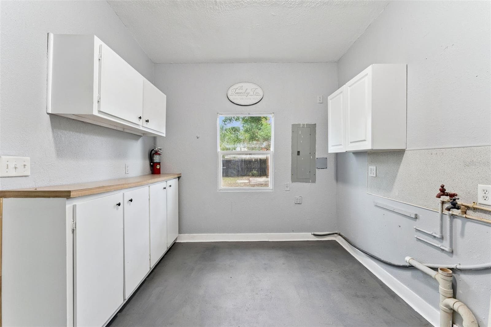 Inside laundry room - 417 W 6TH ST, SANFORD