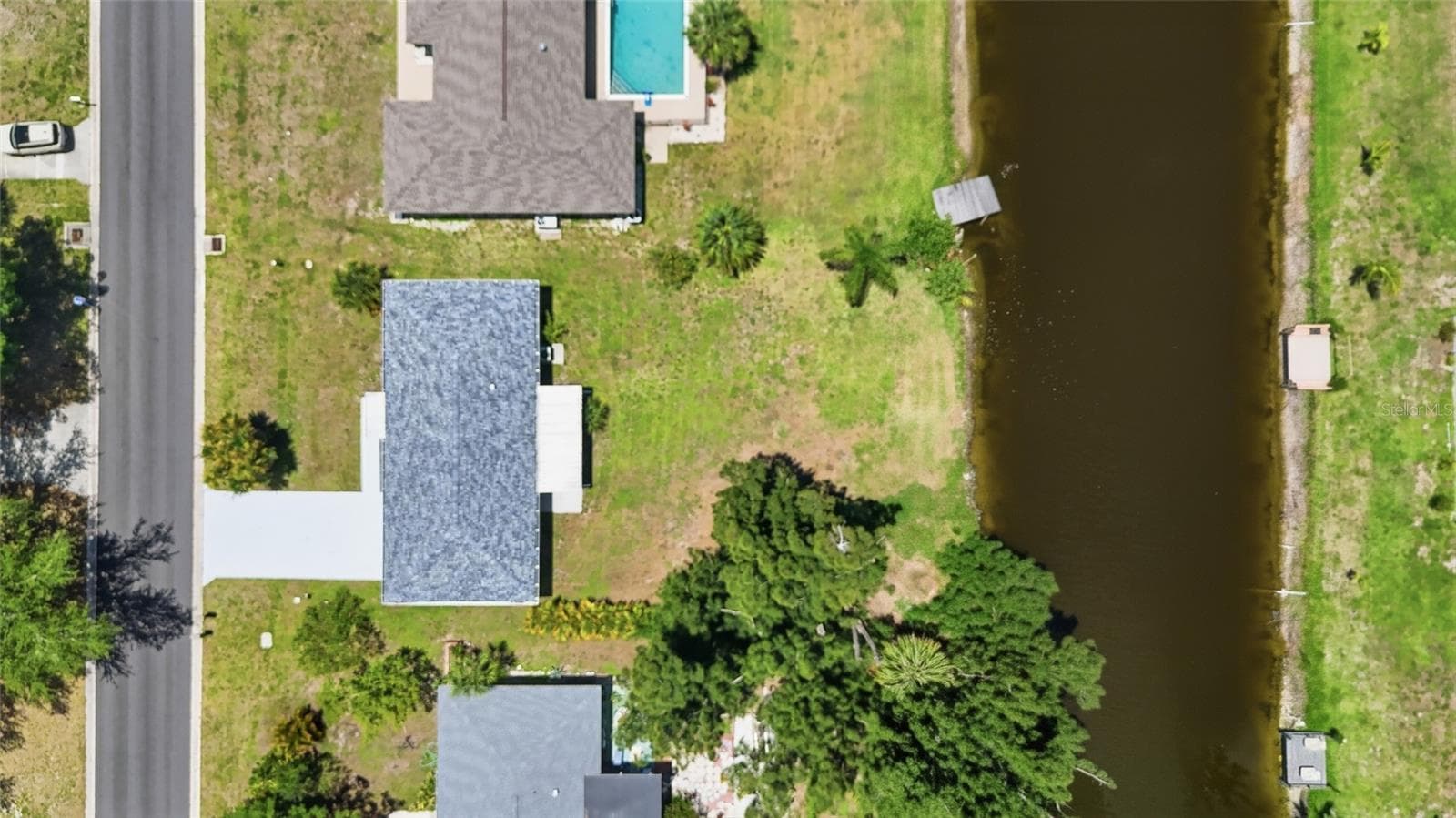 Highly sought-after location! - 52 ANNAPOLIS LN, ROTONDA WEST