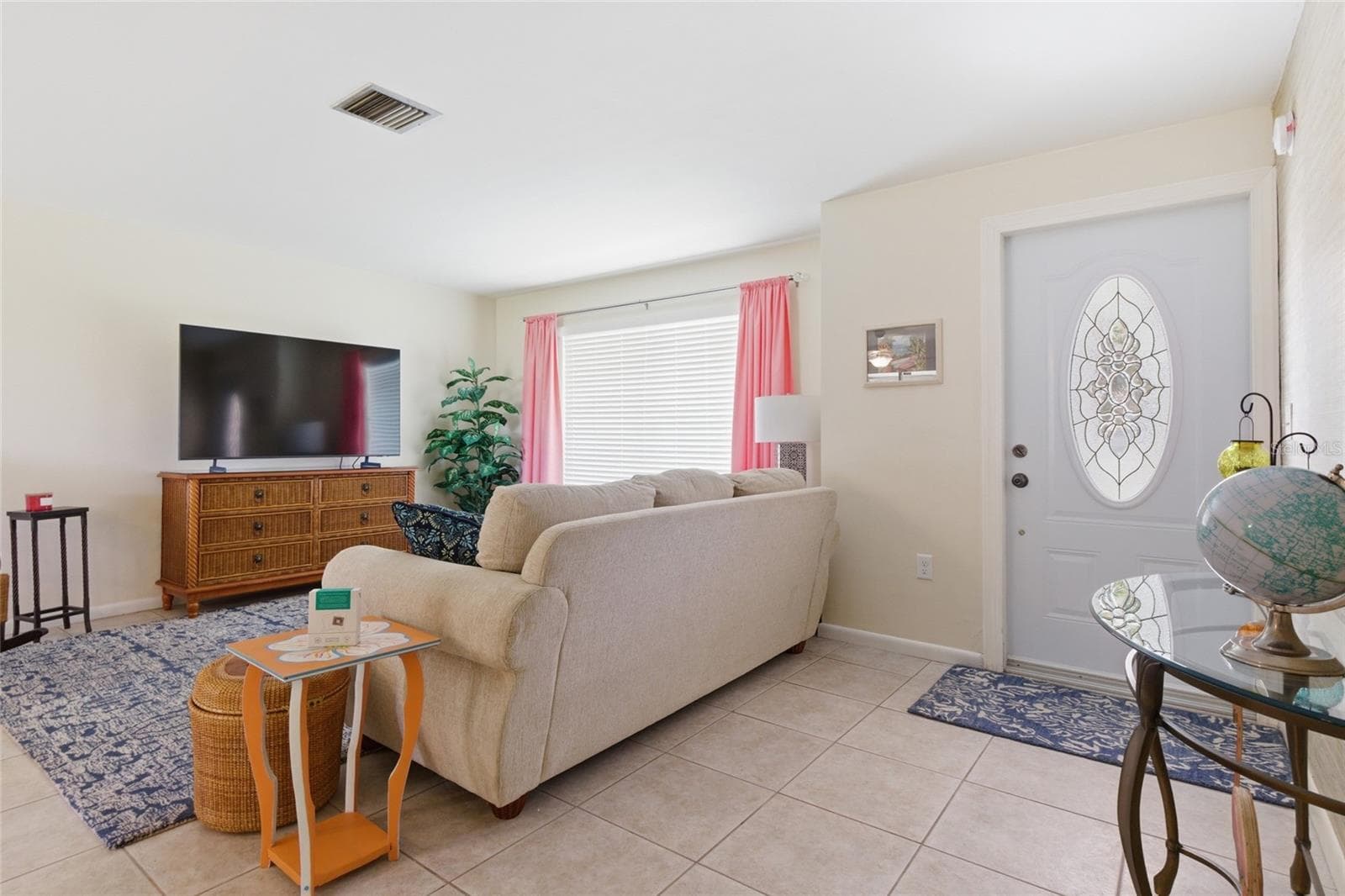 Open Concept Living Dining - 52 ANNAPOLIS LN, ROTONDA WEST