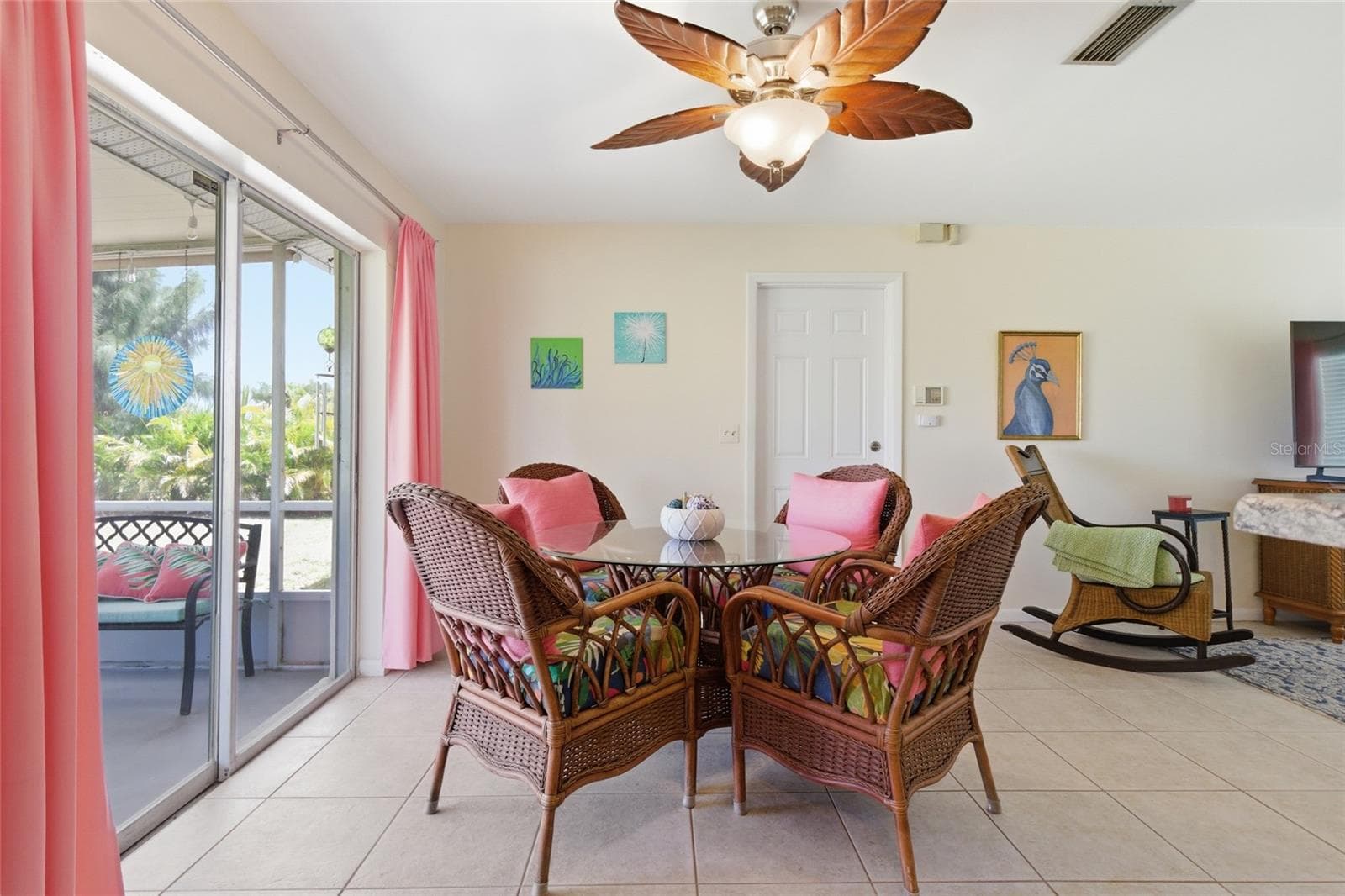 Dining Room leads to walk out sliders - 52 ANNAPOLIS LN, ROTONDA WEST