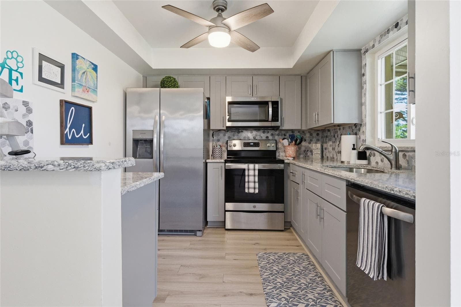 Upgraded Kitchen - 52 ANNAPOLIS LN, ROTONDA WEST