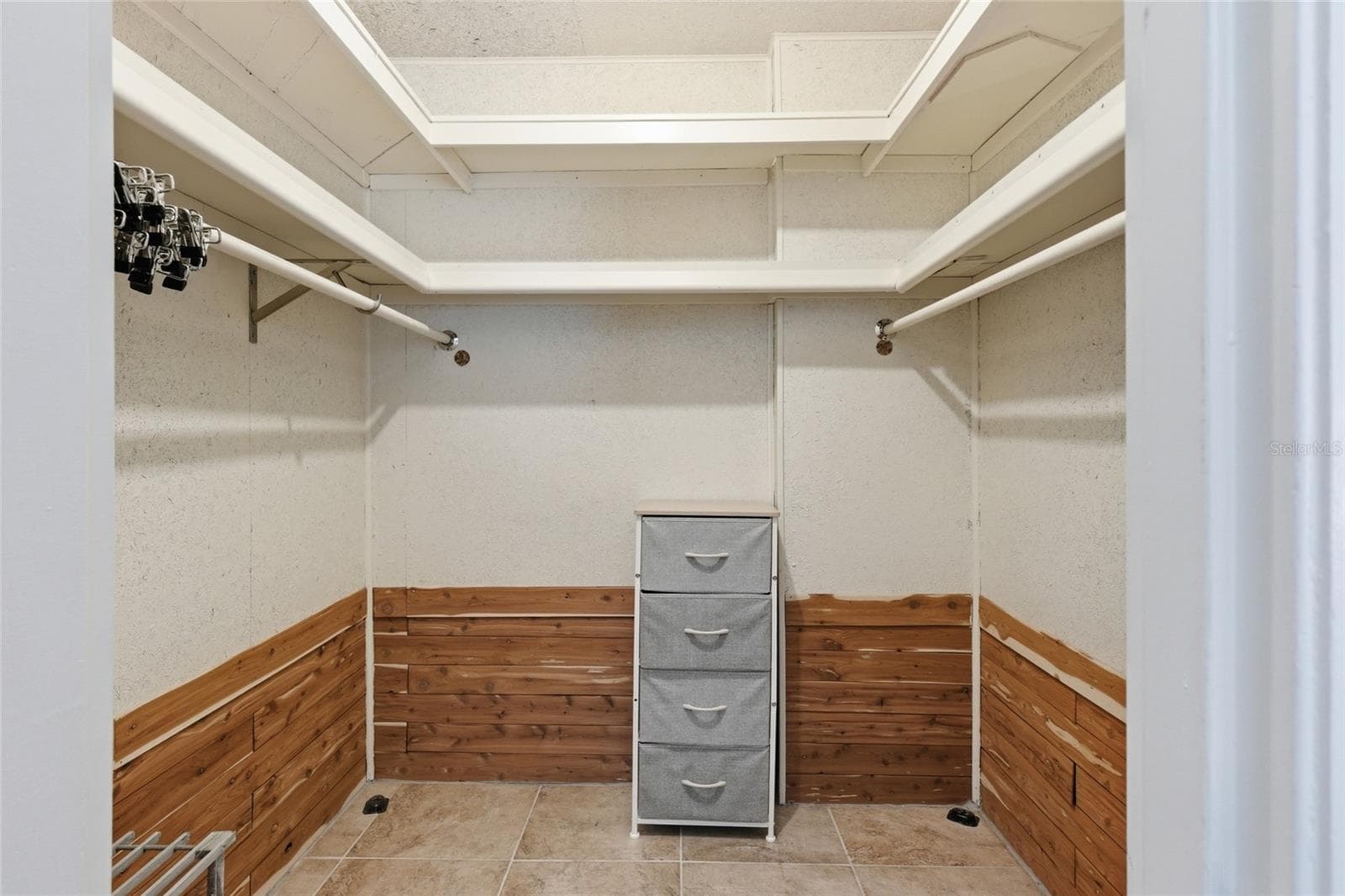 Walk-in Closet with cedar - 52 ANNAPOLIS LN, ROTONDA WEST