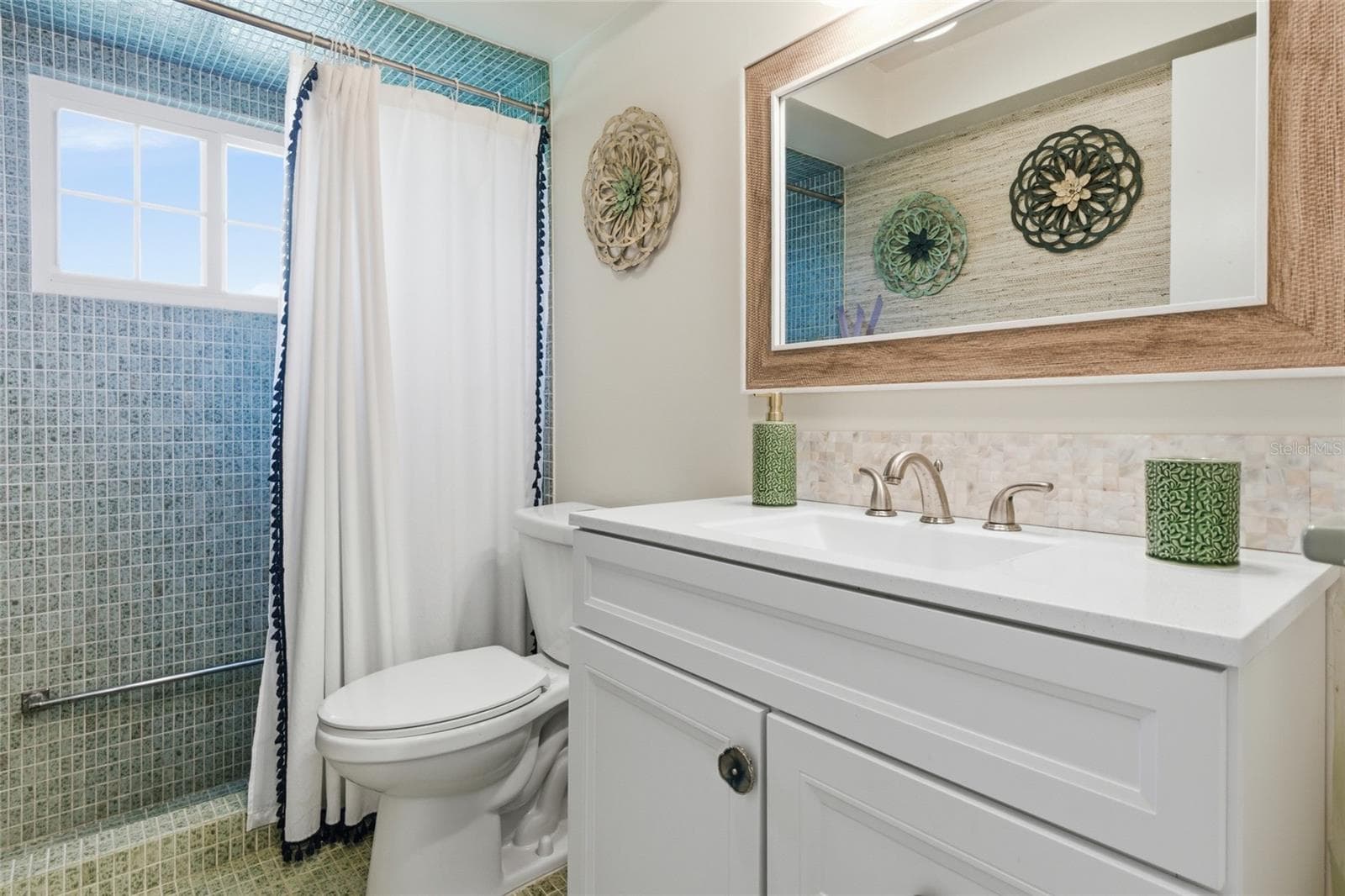 Primary Bathroom - 52 ANNAPOLIS LN, ROTONDA WEST