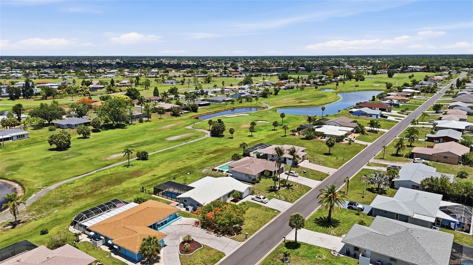 Close to Golf Courses & 26 Miles of Canals - 52 ANNAPOLIS LN, ROTONDA WEST