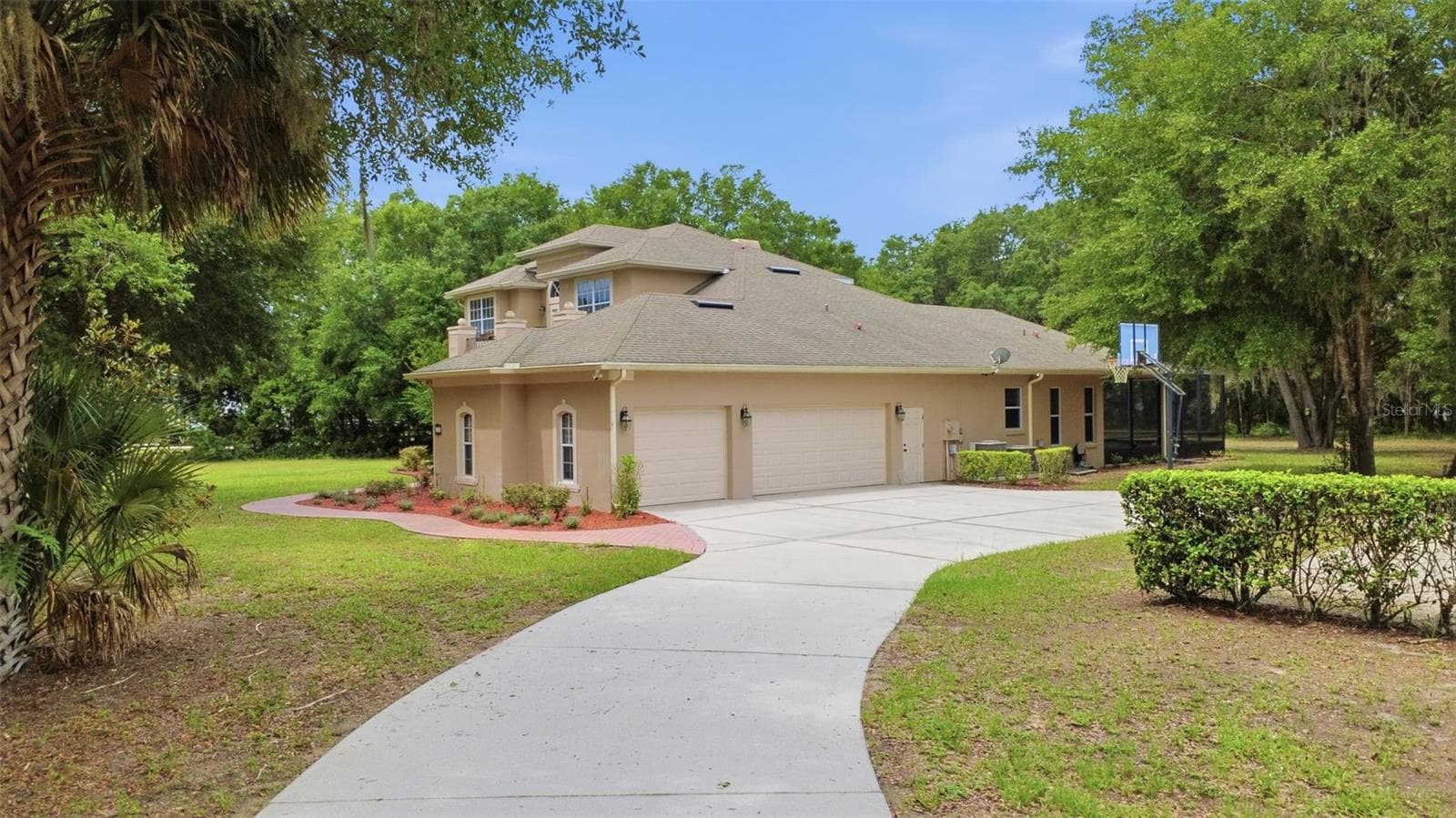 Single Family Residence at 530 N BLUE LAKE AVE, DELAND, photo 5 of 68