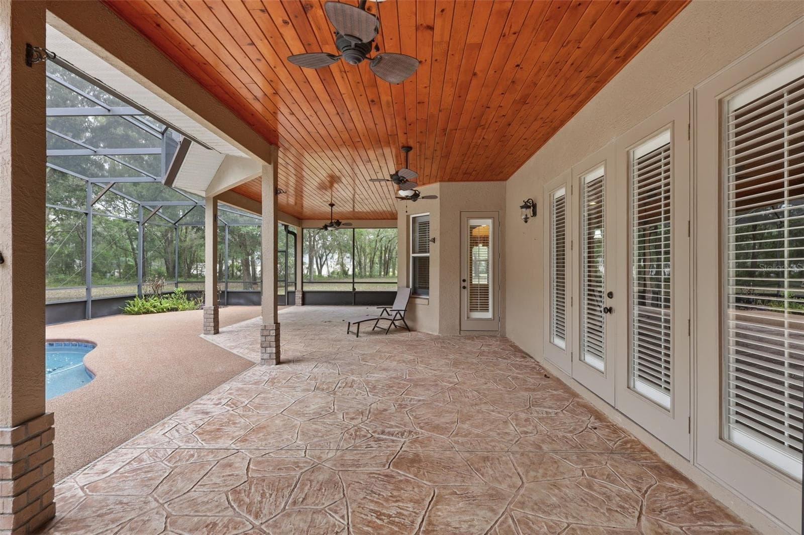 Single Family Residence at 530 N BLUE LAKE AVE, DELAND, photo 15 of 68